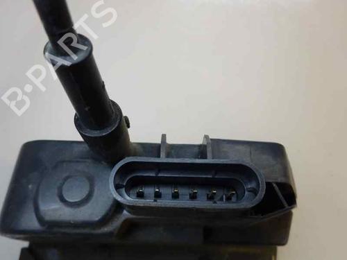 Vergrendeling links achter RENAULT MEGANE II (BM0/1_, CM0/1_) 1.5 dCi (BM02, BM13, BM2A, CM02, CM13) (101 hp) 2302462