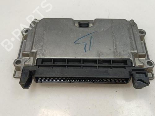 Used Engine control unit (ECU) Engine control unit (ECU) CITROËN XSARA (N1) 1.6 i (88 hp) 35744609 35744609