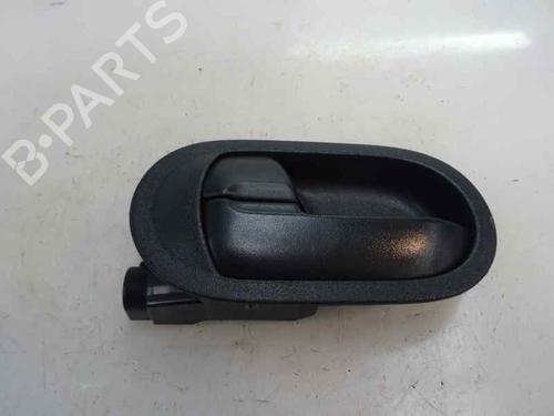 Venstre bak invendig håndtak MITSUBISHI COLT VI (Z3_A, Z2_A) 1.5 DI-D (Z39A) (95 hp) 9236216