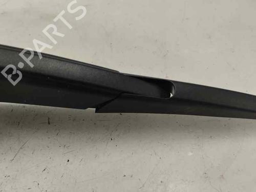 Used Rear windshield wiper arm RENAULT CLIO V (B7_) 1.5 Blue dCi 100 (B7AD) (101 hp) 26555916