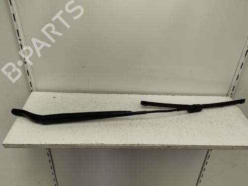 Used Front windshield wiper arm OPEL CORSA F (P2JO) 1.2 (68) (101 hp) 19483454