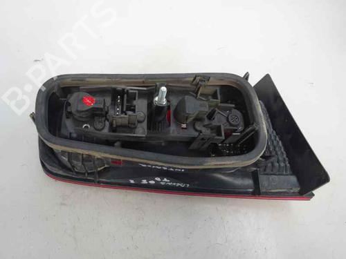 Used Right taillight RENAULT LAGUNA II (BG0/1_) 1.9 dCi (BG08, BG0G) (120 hp) 7220436
