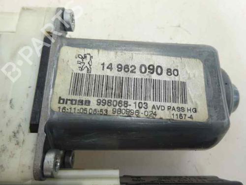 Used Right front window motor Right front window motor 6072272 6072272