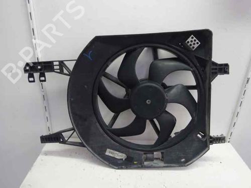 Used Radiator fan Radiator fan 5617948 5617948