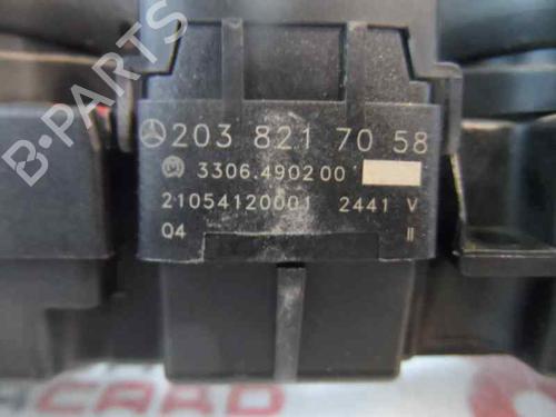 Used Switch MERCEDES-BENZ C-CLASS Coupe (CL203) C 220 CDI (203.706) (143 hp) 1622833