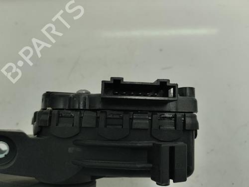 Pedal AUDI A4 B7 (8EC) 2.0 TDI (170 hp) 16080061