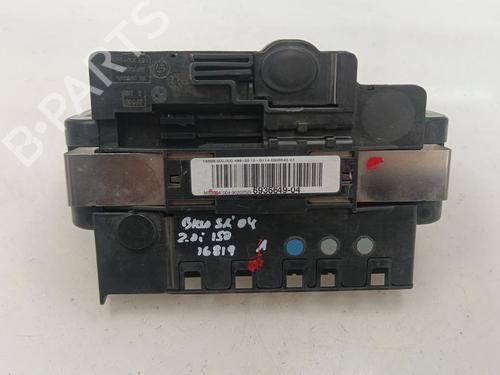 Used Fuse box Fuse box BMW 1 (E87) 120 i (150 hp) 40039173 40039173