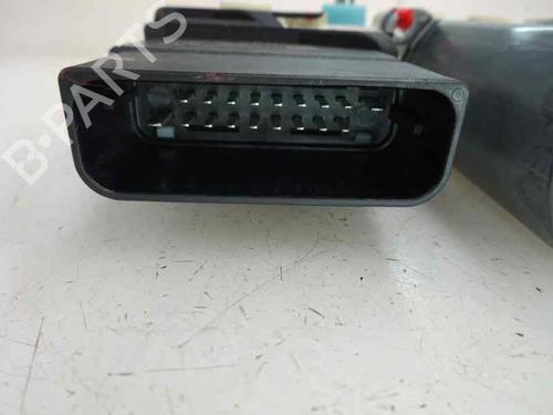 Used Right rear window motor Right rear window motor 8695748 8695748