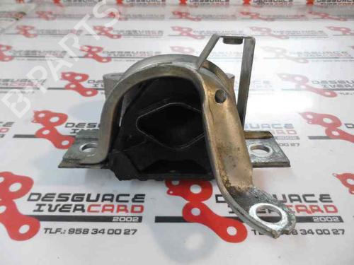 Motorfeste FIAT PANDA (169_) 1.3 D Multijet 4x4 (169.AXC2A) (70 hp) 8796825
