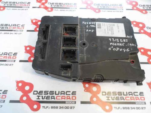 Used Fuse box Fuse box 585631 585631