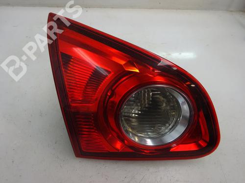 Venstre baglygte bagklap NISSAN QASHQAI / QASHQAI +2 I (J10, NJ10, JJ10E) 1.5 dCi (106 hp) 10902537