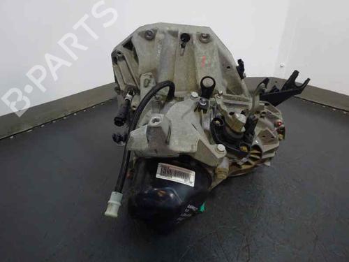 Skrzynia biegów RENAULT MEGANE III Grandtour (KZ0/1) 1.5 dCi (KZ0C, KZ1A) | BP5215584M3