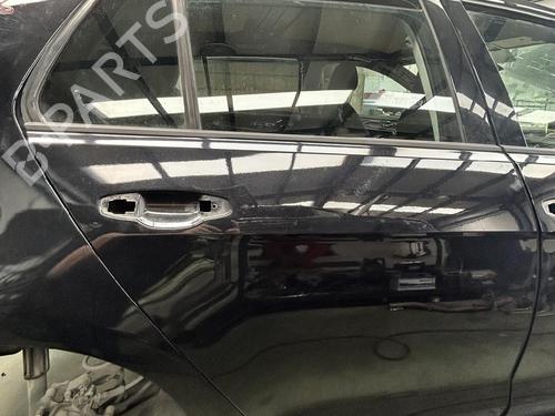 Used Right rear door Right rear door 38615944 38615944