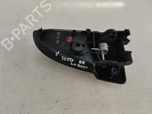 Used Front right interior door handle Front right interior door handle 12682550 12682550