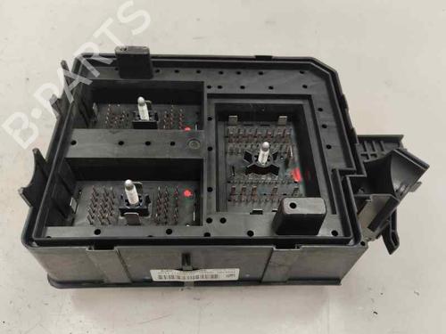 Fuse box OPEL CORSA E (X15) 1.4 (08, 68) | BP26555564E1 