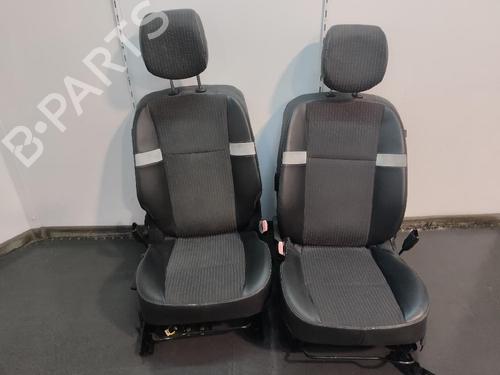 Sæde sæt RENAULT GRAND SCÉNIC III (JZ0/1_) 1.5 dCi (JZ09, JZ0D, JZ10, JZ14, JZ1G, JZ29, JZ2C) (110 hp) 16149259