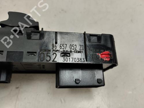 Used Left front window switch Left front window switch 19877983 19877983