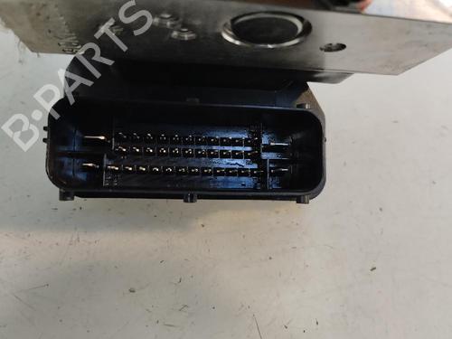 Used ABS pump KIA CARENS IV 1.7 CRDi (116 hp) 16319867