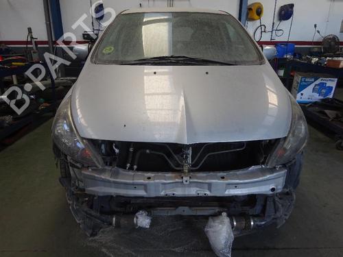 Front right lock MITSUBISHI GRANDIS (NA_W) 2.0 DI-D (NA8W) | BP10986538C97