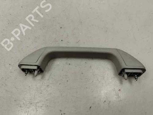 Used Front right interior door handle Front right interior door handle 35739918 35739918