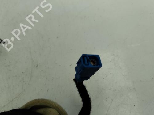 Used Antenna/Base DACIA SANDERO II TCe 90 (B8M1, B8MA, B8AC) (90 hp) 16293658