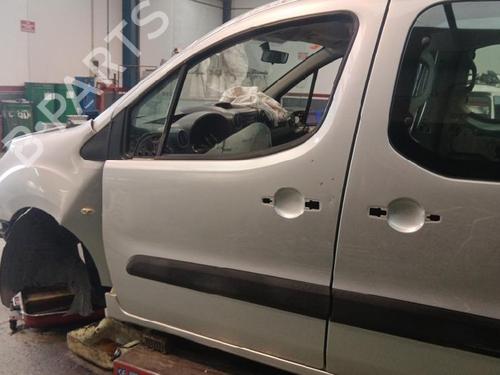 Used Left front door Left front door PEUGEOT PARTNER Tepee 1.6 HDi (109 hp) 40493602 40493602