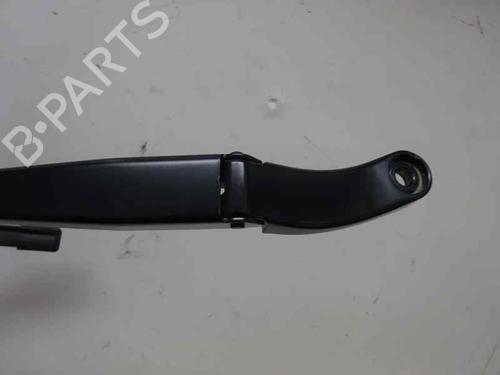 Used Front windshield wiper arm Front windshield wiper arm OPEL ASTRA K (B16) [2015-2022] 3468758 3468758