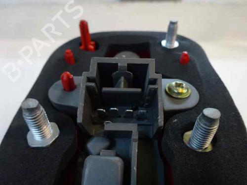 Right taillight ALFA ROMEO 147 (937_) 1.9 JTD (937.AXD1A, 937.BXD1A, 937.AXV1A, 937.BXB1A,... | BP2521565C35