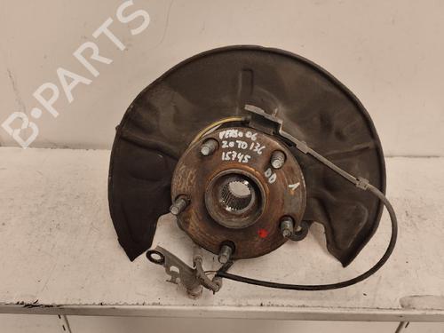 Used Right front steering knuckle Right front steering knuckle TOYOTA COROLLA Verso (ZER_, ZZE12_, R1_) 2.2 D-4D (AUR10_, AUR10R) (136 hp) 15763791 15763791