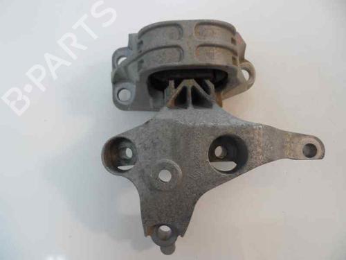 Support de moteur DACIA SANDERO 1.5 dCi (68 hp) 8796857