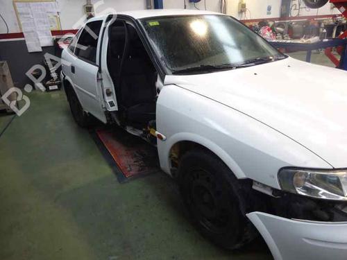 Left headlight OPEL VECTRA B Hatchback (J96) | BP6164516C28