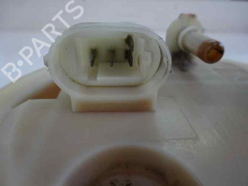 Used Fuel pump RENAULT MEGANE I (BA0/1_) [1995-2004]  8212806