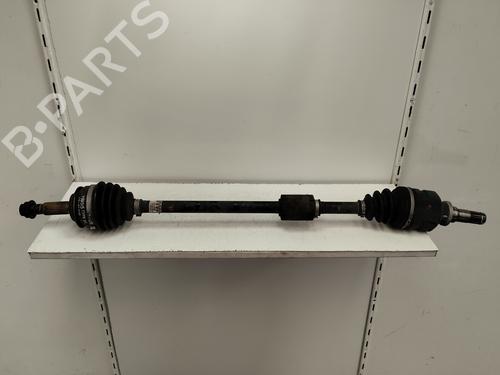 Used Right front driveshaft TOYOTA YARIS (_P13_) 1.5 Hybrid (NHP130_, NHP130) (101 hp) 19483180