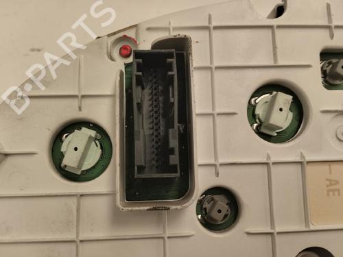 Used Instrument cluster Instrument cluster 13647476 13647476