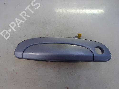 Used Front left exterior door handle HYUNDAI GETZ (TB) 1.5 CRDi (88 hp) 10631104