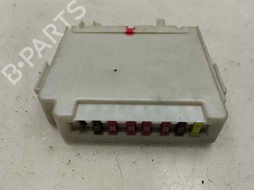 Used Electronic module TOYOTA YARIS (_P13_) 1.0 (KSP130_, KSP130) (69 hp) 30540309
