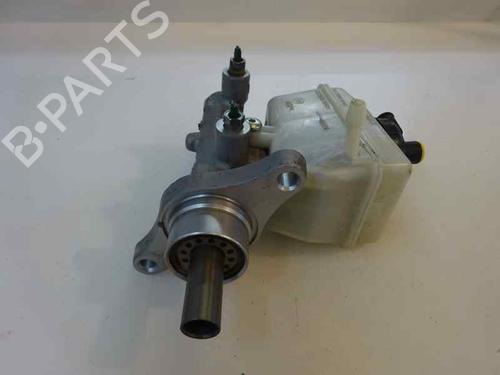Used Brake master cylinder Brake master cylinder DACIA SANDERO 1.5 dCi (68 hp) 1683454 1683454