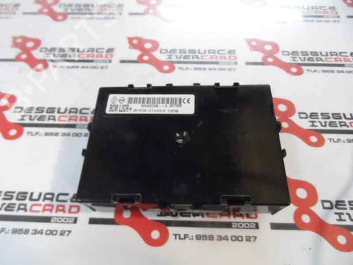 Used Fuse box Fuse box 585681 585681