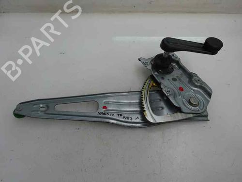 Used Rear right window mechanism Rear right window mechanism TOYOTA YARIS (_P9_) 1.0 VVT-i (KSP90_, KSP90R) (69 hp) 7073563 7073563