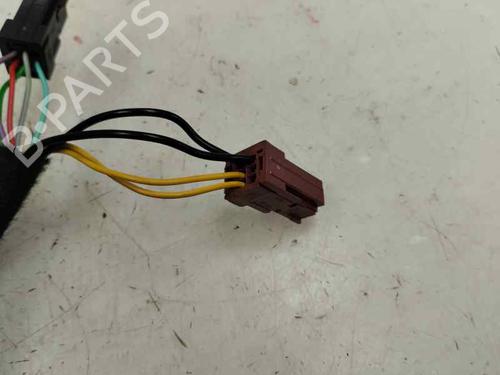 Rétroviseur gauche PEUGEOT 208 I (CA_, CC_) 1.2 THP 110 (110 hp) 28025179