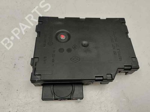 Used Electronic module RENAULT CLIO IV Grandtour (KH_) 0.9 TCe 90 (90 hp) 21394934