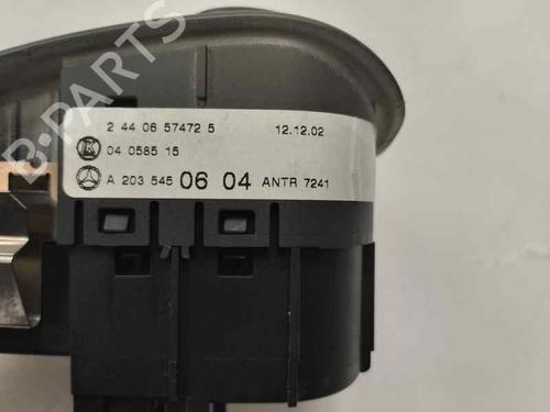 Forlygtekontakt MERCEDES-BENZ C-CLASS (W203) C 220 CDI (203.006) (136 hp) 30540365