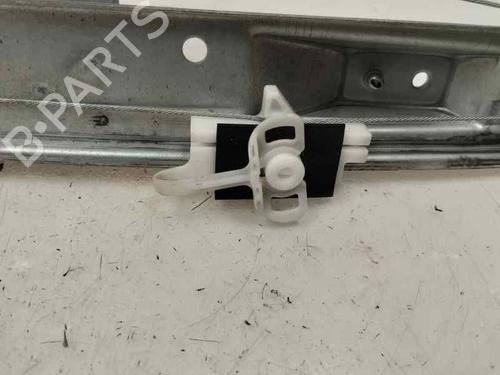 Rudehejsemekanisme venstre bagtil OPEL CORSA E (X15) 1.4 (08, 68) (90 hp) 27479443