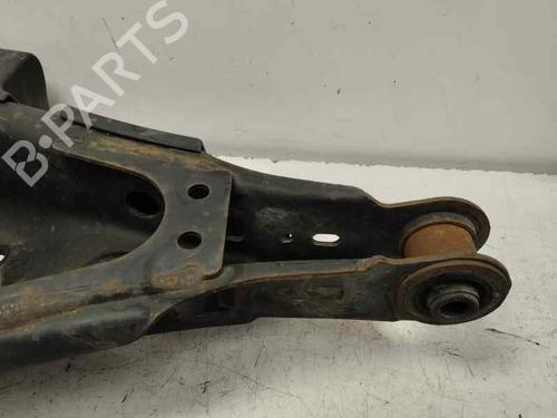 Venstre bagtil bærearm TOYOTA AURIS Estate (_E18_) 2.0 D-4D (ADE186_) (124 hp) 30541212