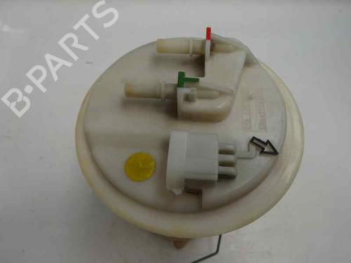Used Fuel pump RENAULT CLIO II (BB_, CB_) 1.4 (B/CB0C, B/CB0S) (75 hp) 7829666