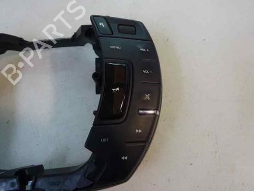 Used Switch CITROËN C5 III (RD_) 2.0 HDi (RDRHD8, RDRHDJ, RDRHR8, RDRHRJ) (136 hp) 9370791