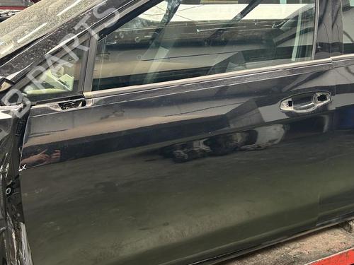 Used Left front door Left front door 38615943 38615943