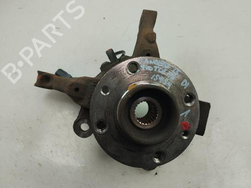 Used Left front steering knuckle DACIA SANDERO II TCe 90 (B8M1, B8MA, B8AC) (90 hp) 17839700