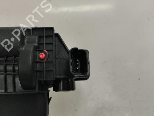 Used Tailgate lock PEUGEOT 208 I (CA_, CC_) 1.4 HDi (68 hp) 15255825