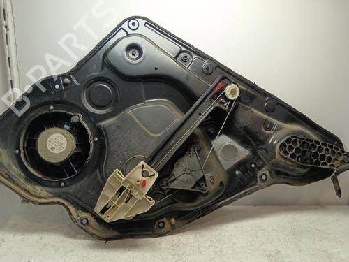 Rudehejsemekanisme venstre bagtil SEAT TOLEDO II (1M2) 1.9 TDI (110 hp) 30541685